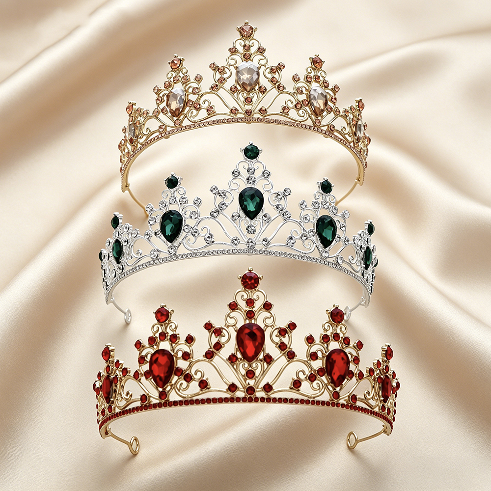 Tech Accessories Women - Vintage Baroque Sparkling Rhinestone Bridal Tiara