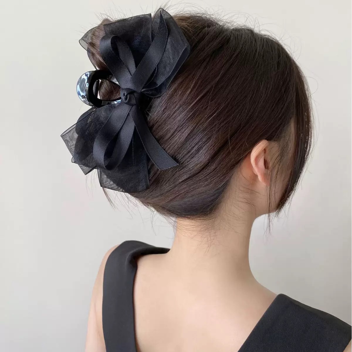 High-End Black Transparent Bow - Hi Tech Accessories のレビューと価格