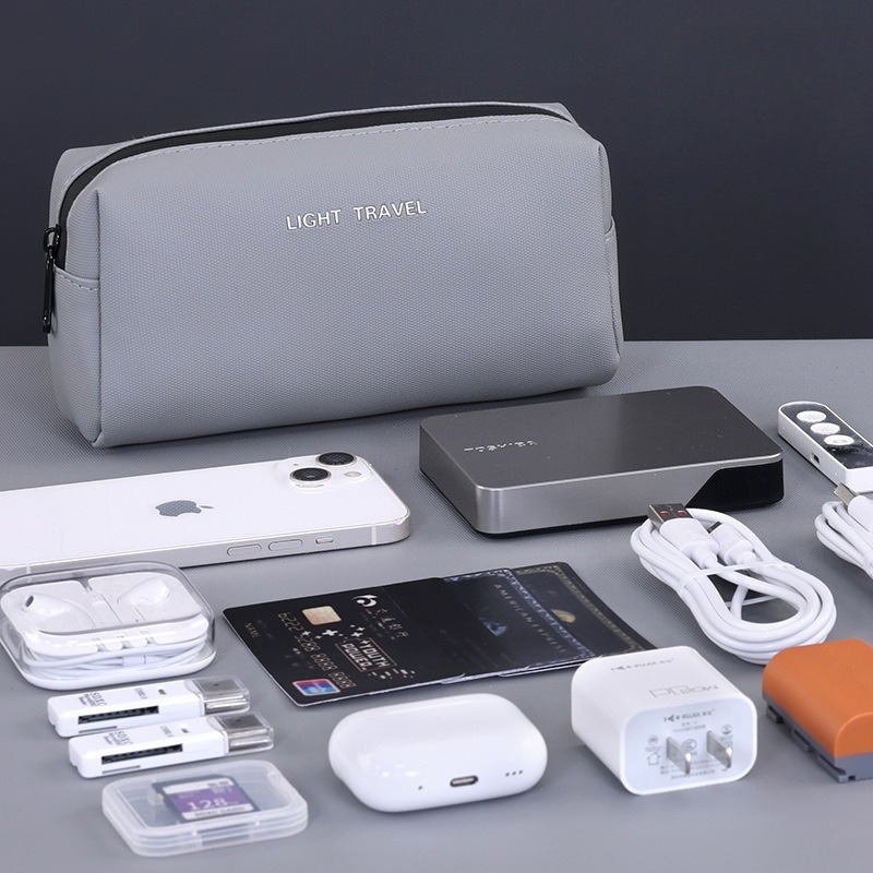 Waterproof Portable Travel Org - Travel Cable Organizer のレビューと価格