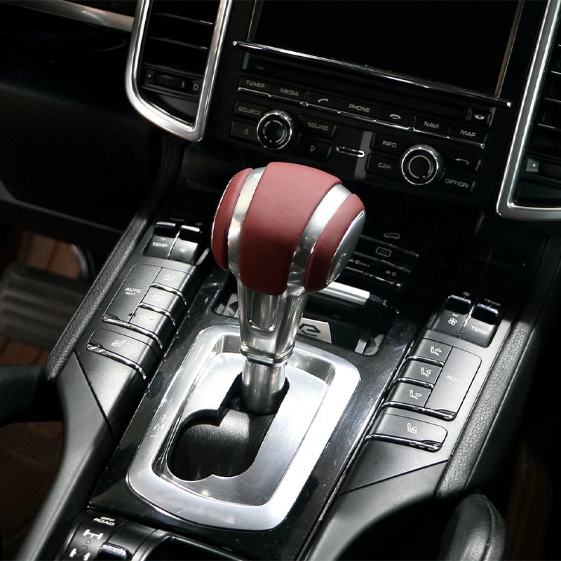 High-Tech Car Accessory Gear S - Tech Gear Accessories のレビューと価格