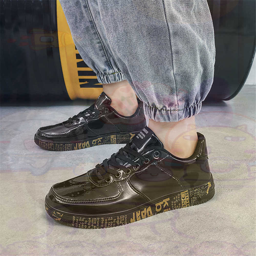 Round Foot Size 45 Sneakers Wh - Tech Accessories Business のレビューと価格