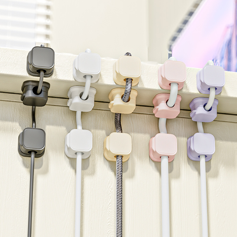 Multi Color Magnetic Cable Man - Desk Cable Clip のレビューと価格