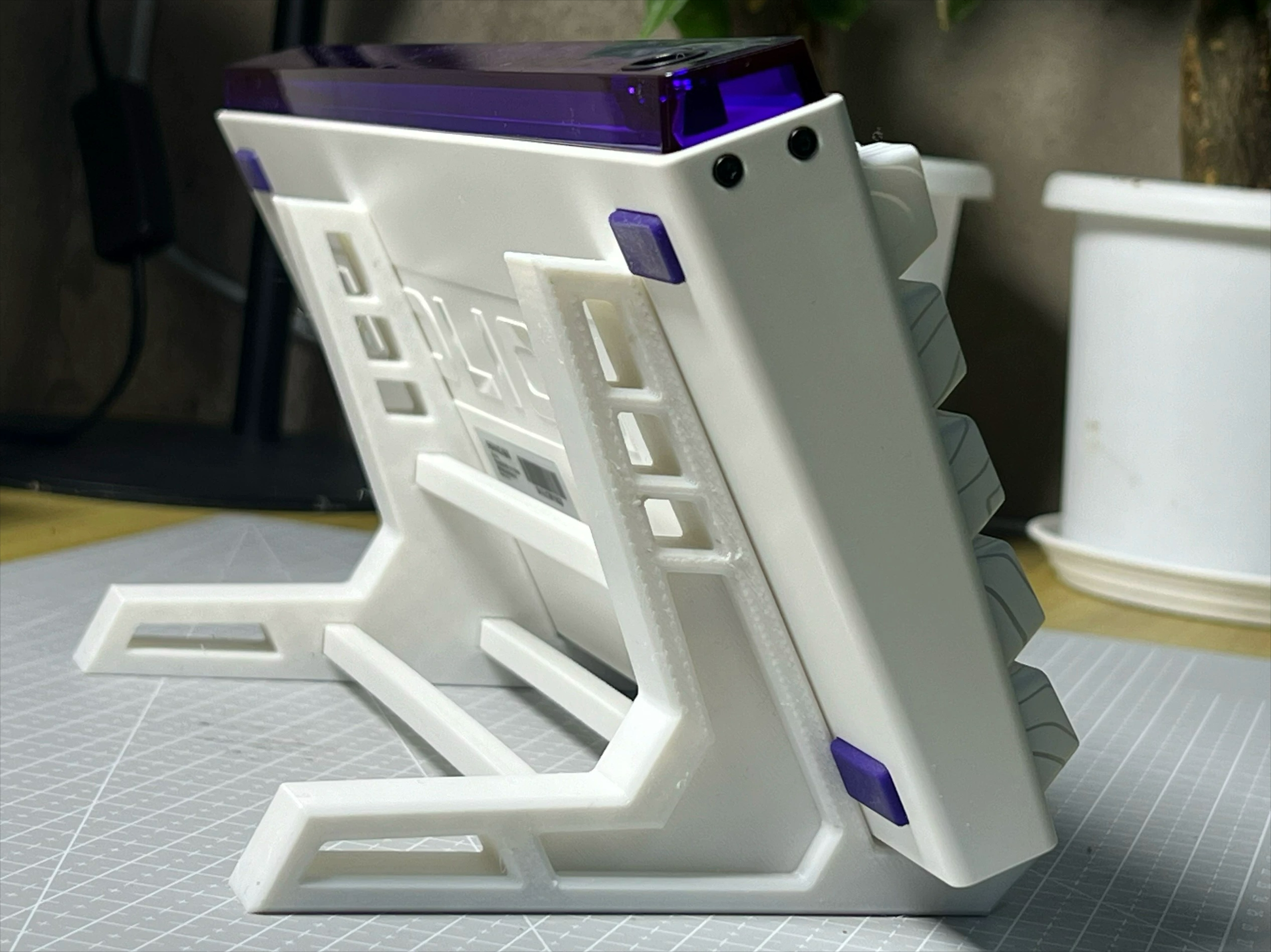 Desktop Hidden Vertical Keyboa - Tech Accessories Storage のレビューと価格