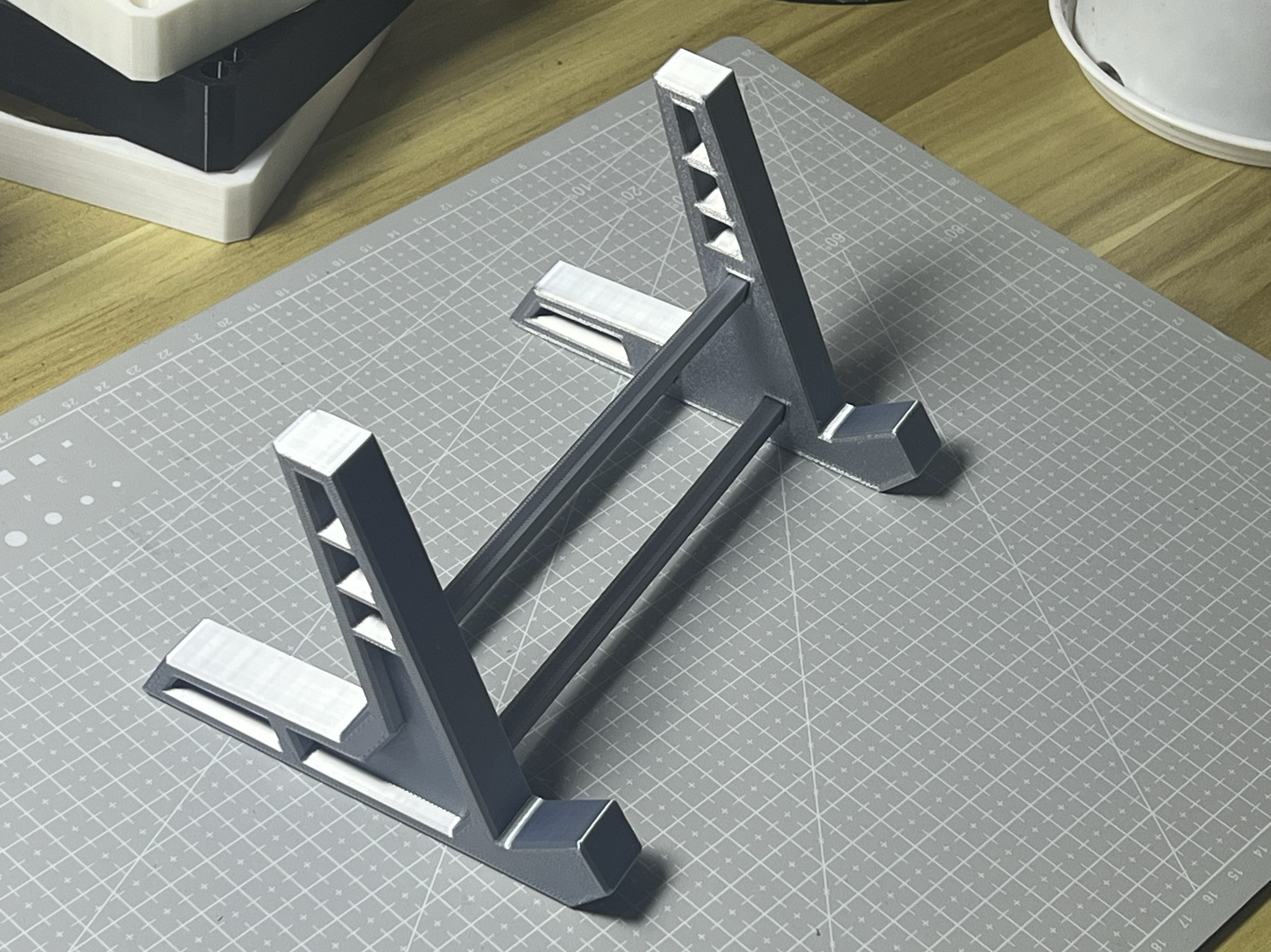 Desktop Hidden Vertical Keyboa - Tech Accessories Storage のレビューと価格